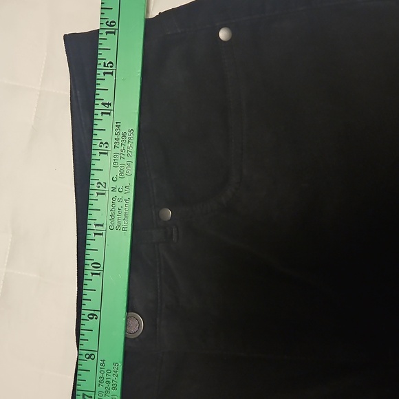 NWT J. McLaughlin Black Lenni Velvet Kick Flare Pants: Black: Size- 10 - Picture 10 of 13